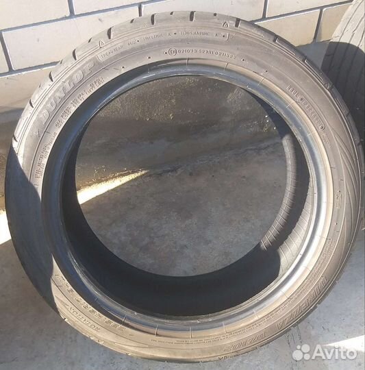 Dunlop Direzza DZ102 235/45 R17 94W