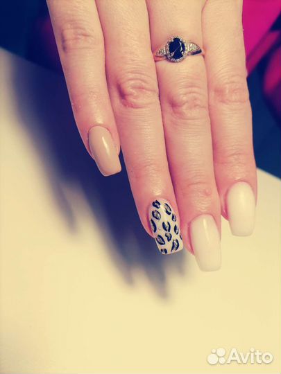 Маникюр,педикюр