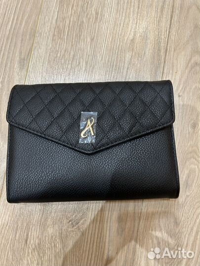 Новый Набор кистей для макияжа amway