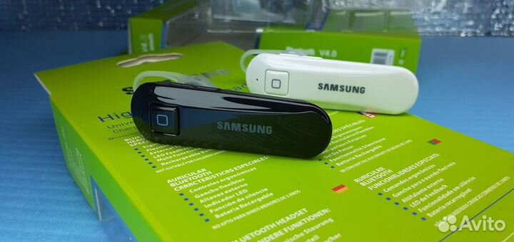 Гарнитура Samsung 2 наушника Bluetooth Hd звук