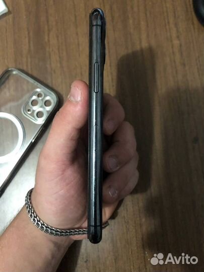 iPhone 11 Pro, 256 ГБ