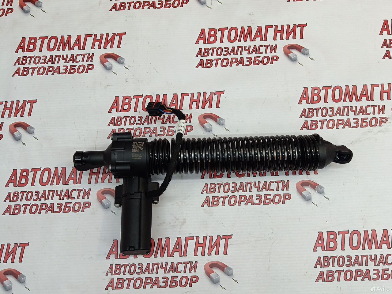 Доводчик крышки багажника Exeed Exlantix ES