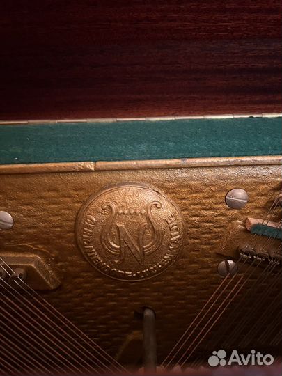 Пианино gebr Niendorf