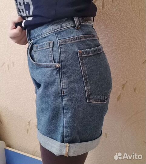 Джинсовые шорты