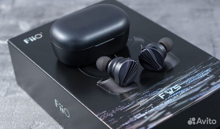 Наушники fiio FW5