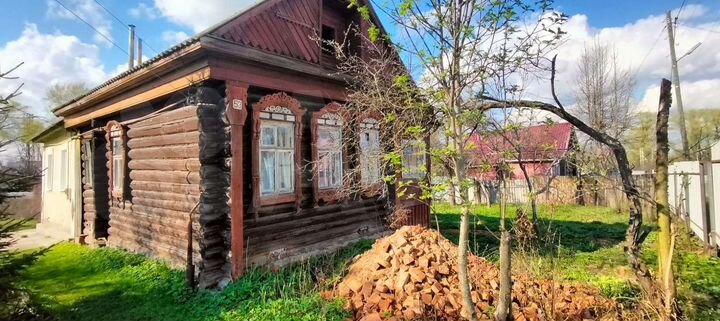 Дом 31,7 м² на участке 6 сот.