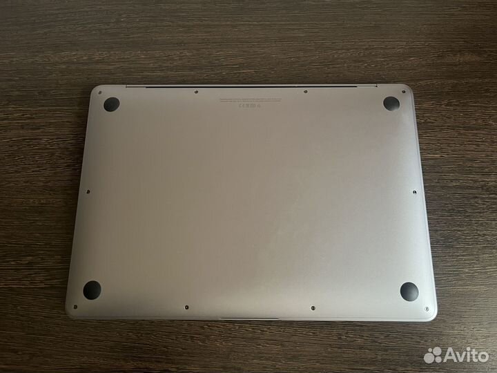 Ноутбук Apple MacBook Air 13 M1/8/256GB Space Gray