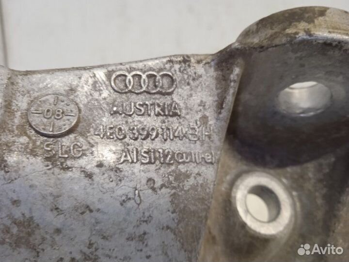 Кронштейн АКПП Audi S8 D3 2006