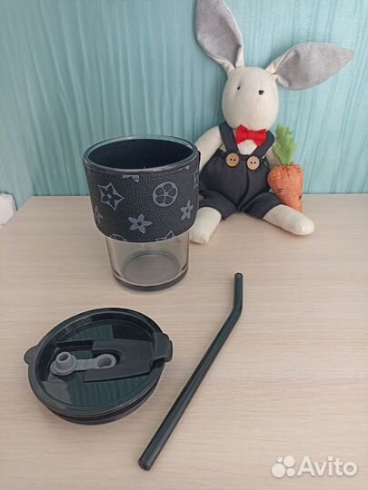 Стакан стеклянный с трубочкой, новый