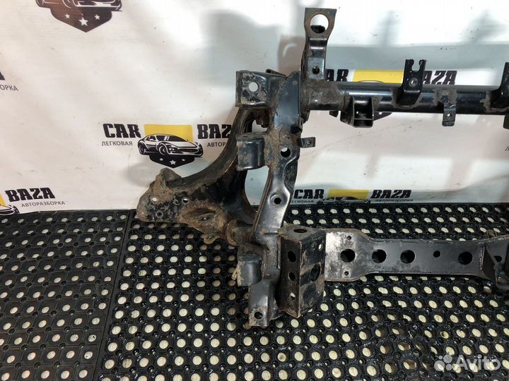 Балка подмоторная