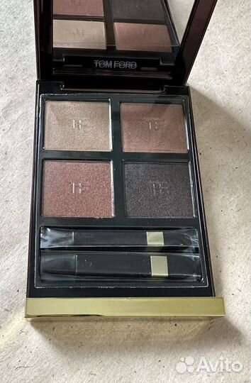 Косметика Том Форд тени, пудра, консилер