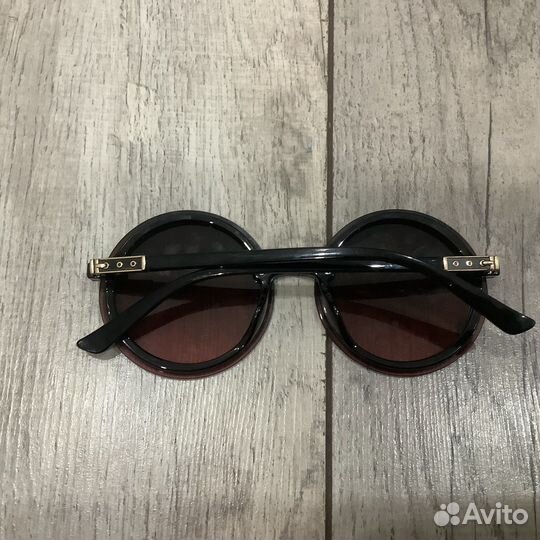 Солнечные очки