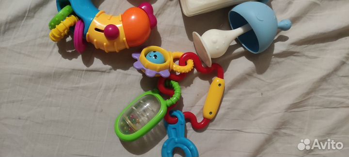 Игрушки для малышей пакетом, погремушки