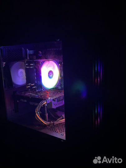 Intel xeon e5 1630 v4 GTX1660syper