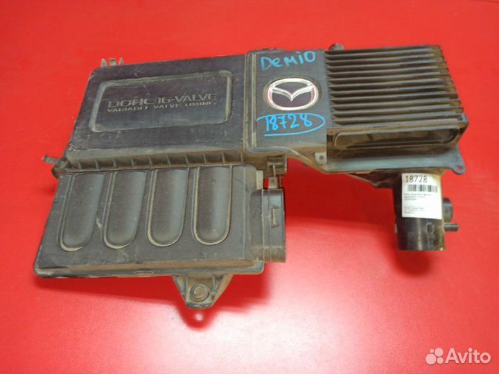 Корпус воздушного фильтра Mazda Axela BK3P L3-VE