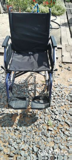 Продам инвалидную коляску