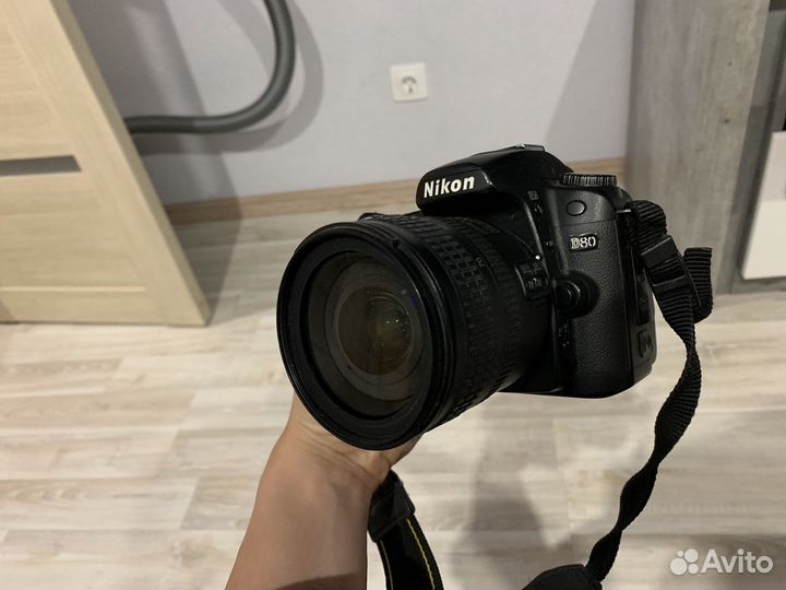 Зеркальный фотоаппарат nikon d80
