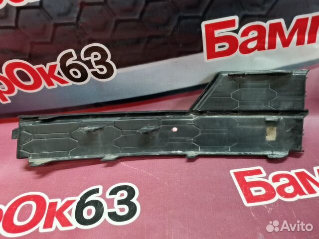 Решетка бампера передний левый Skoda Octavia