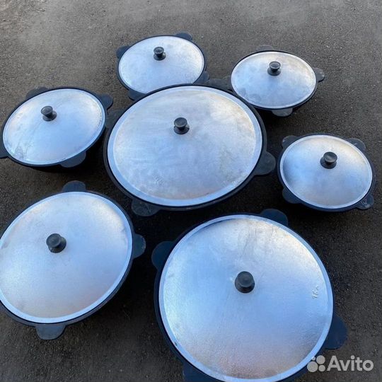 Казан чугунный 4,5