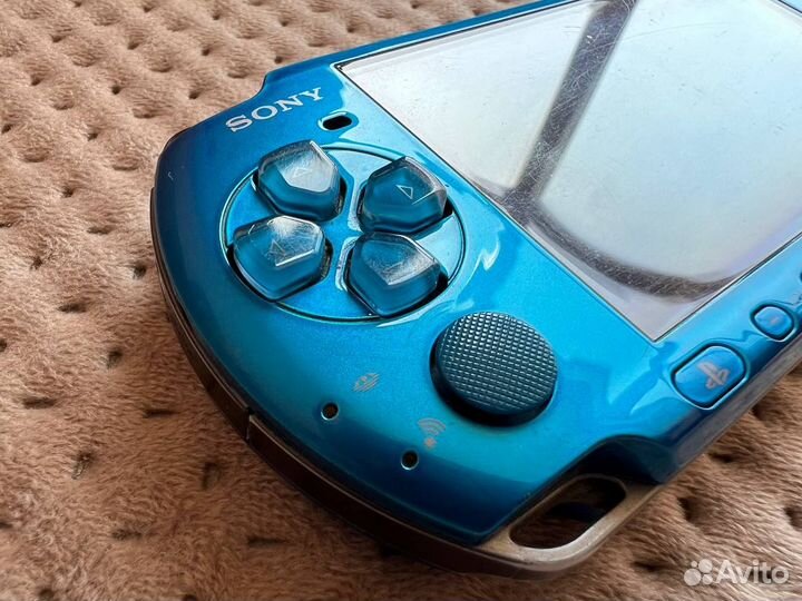 PSP 3008 Синяя 8 GB, прошитая