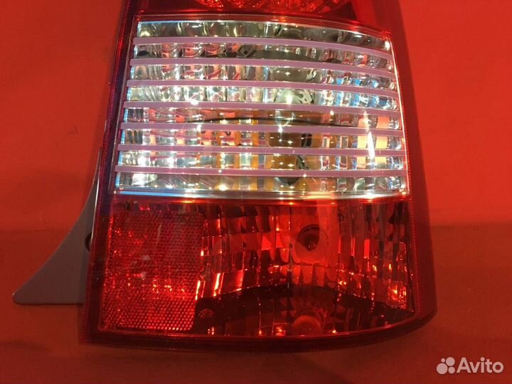 Фонарь задний правый Kia Picanto 1 хетчбэк G4HG