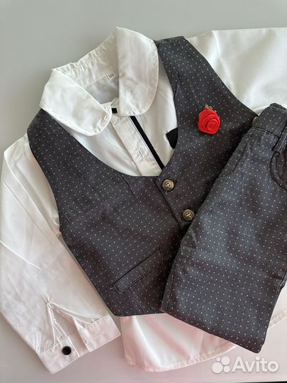 Нарядный костюм для мальчика 104