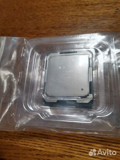 Процессор xeon e5 2640 v4, 10 ядер/20 потоков