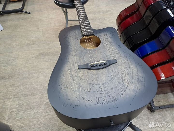 Гитара акустическая дредноут с рисунком