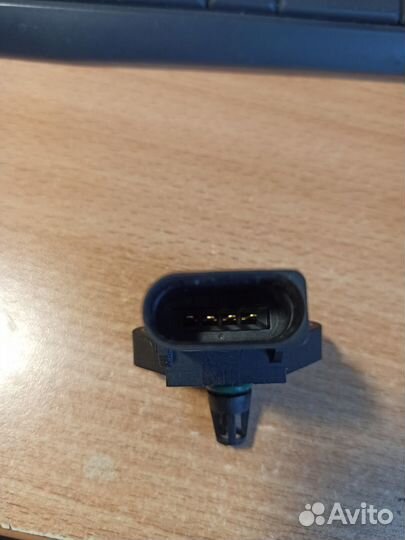 Датчик давления наддува VW