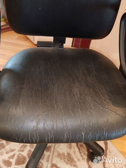 Компьютерное кресло бу