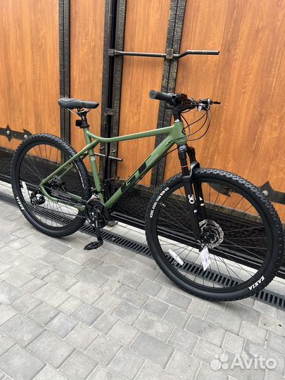 Горный велосипед GT Racermax 29 новый