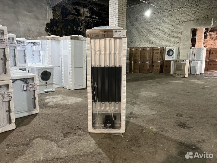 Холодильник stinol STS 167