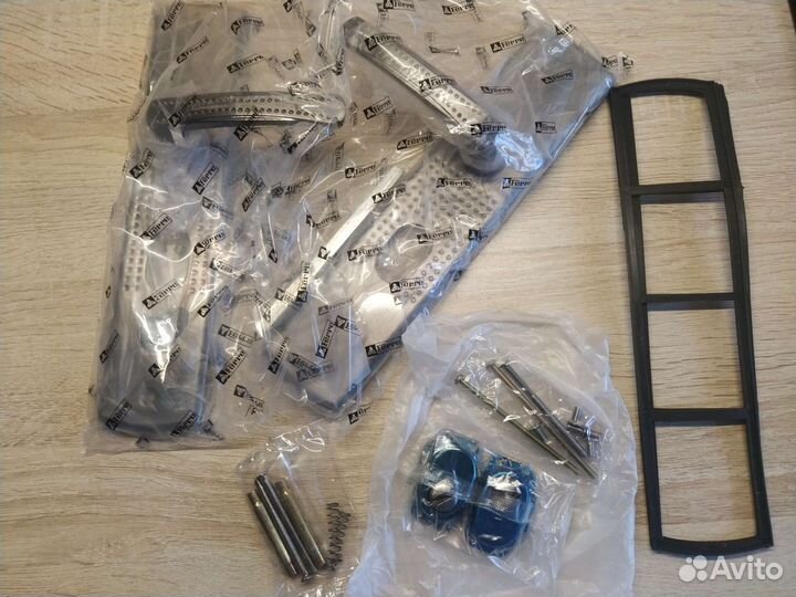 Дверная ручка с замком