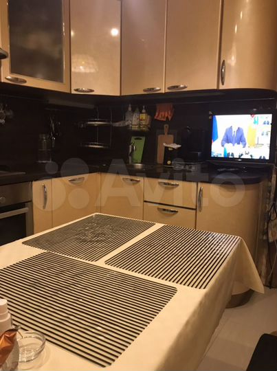 3-к. квартира, 80 м², 4/5 эт.