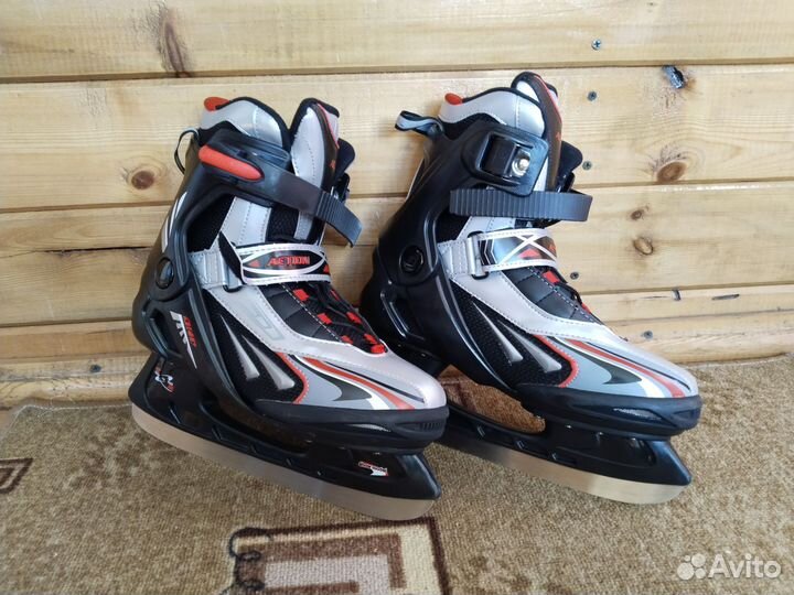 Коньки хоккейные