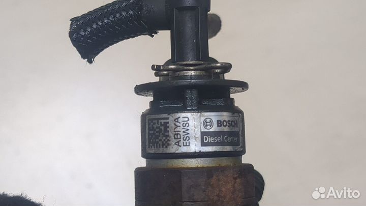 Форсунка топливная Peugeot 3008, 2010