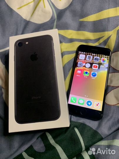 iPhone 7, 32 ГБ