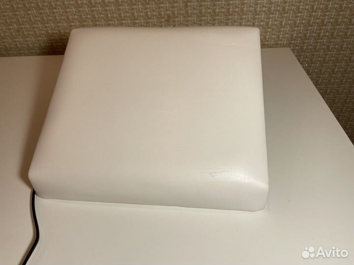 Настольный пылесос