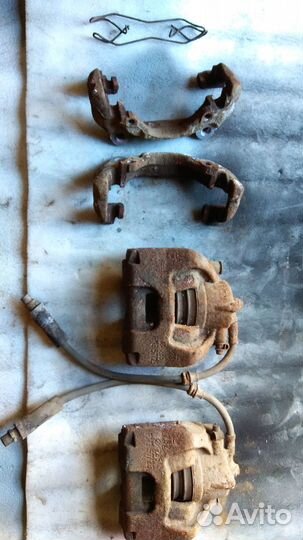 Суппорта передние Vectra C (левый+правый)