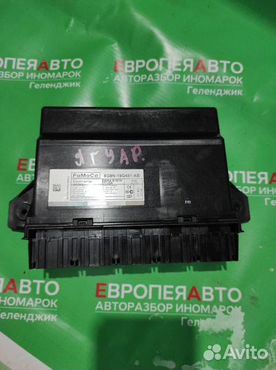 Блок управления бесключевым доступом Jaguar XF