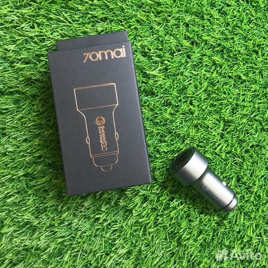 Автомобильное зарядное устройство Xiaomi 70Mai