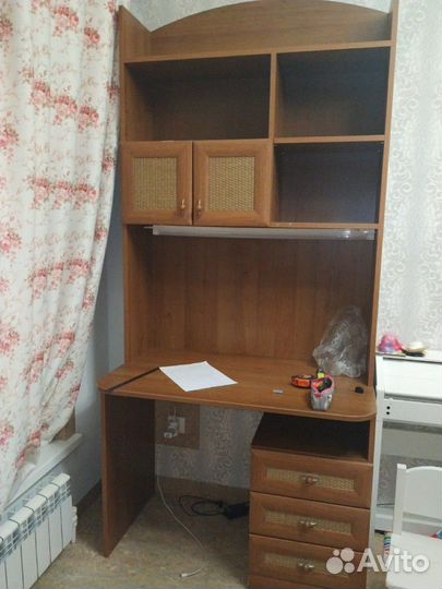 Письменный стол