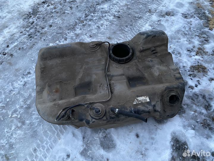 Топливный бак Ford Mondeo 3 Бензин