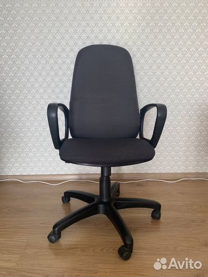 Компьютерное кресло