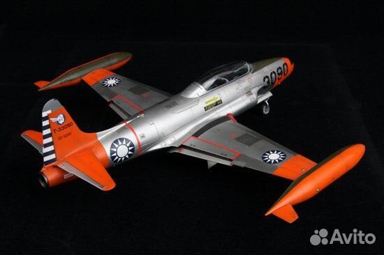 Сборная модель самолета Great Wall S4805