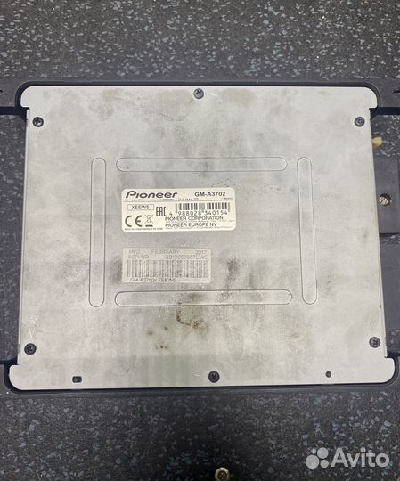 Сабвуфер JBL и усилитель Pioneer