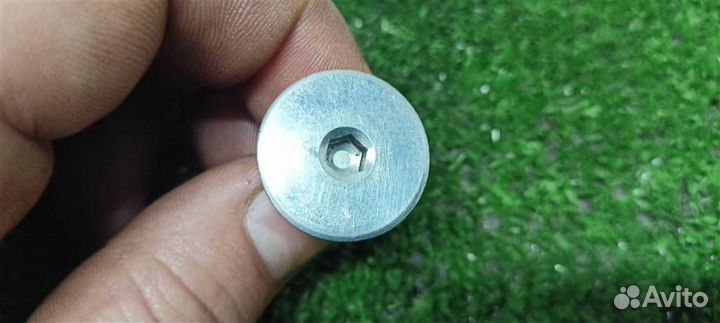 Болт (мото) Мопед yamaha vino