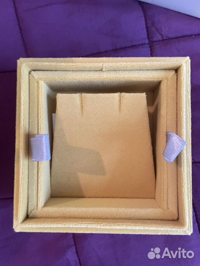 Коробка для украшений Avgvst