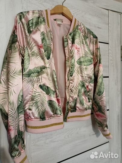 Бомбер HiM для девочки 40-42 размер