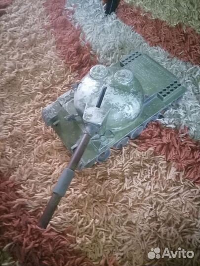 Игрушка танк СССР